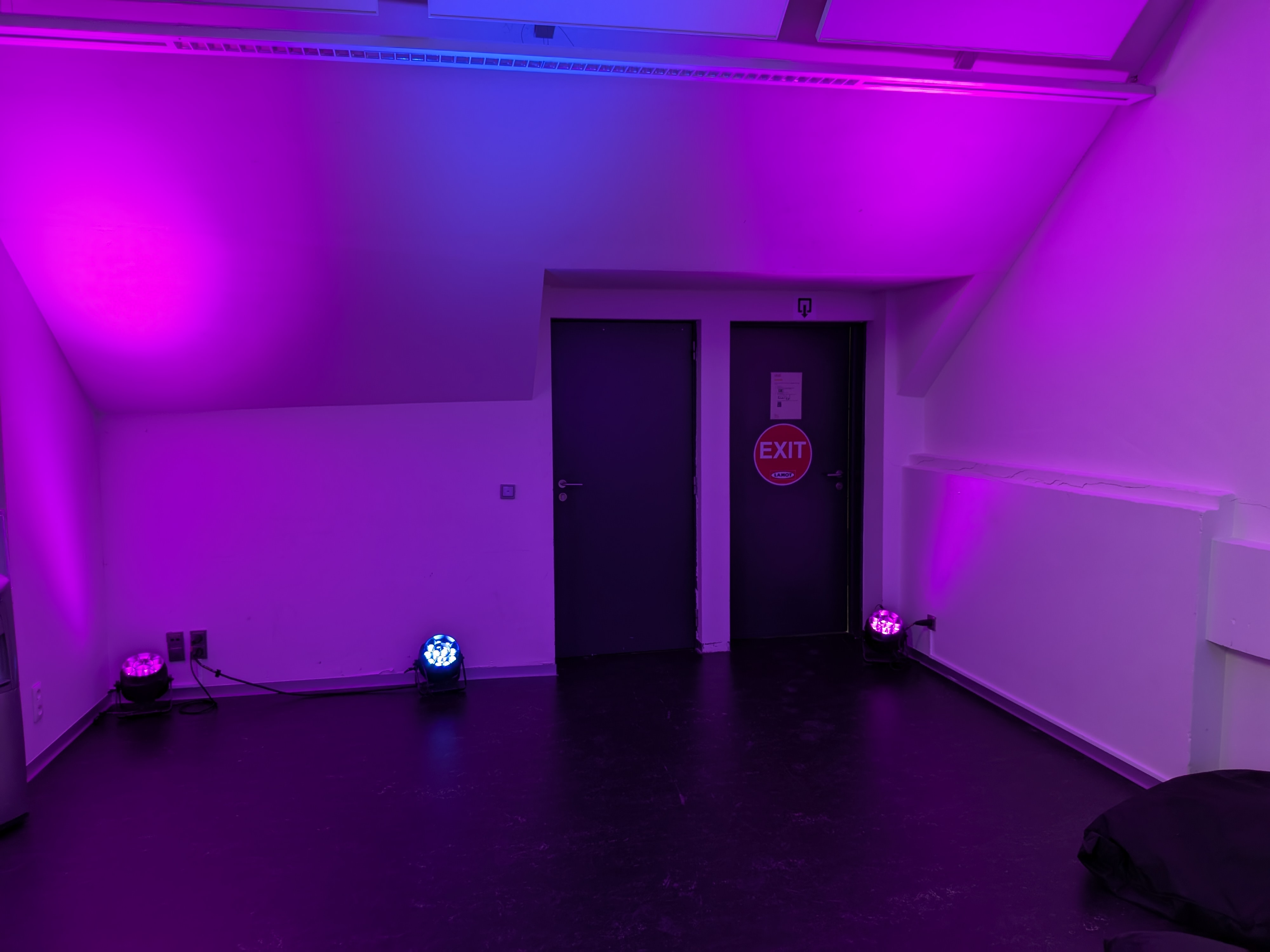 Lighting at BruCON
